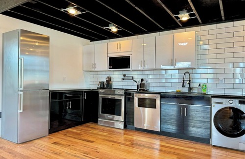 Brooklyn Apartment | Sunsetpark Clocktower Loft next to Industry City