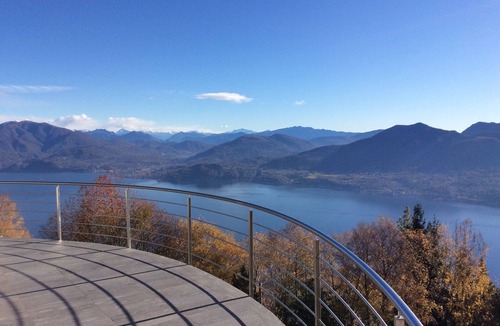 Pollino House | Superb villa with panoramic view over Lake Maggiore