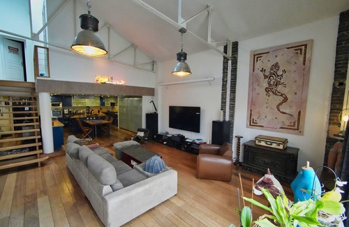 Chenevier-Demenitroux Apartment | Superbe Loft 290m2, 3 Chambres, 8 Couchages, Creteil Village, rue Piétonne