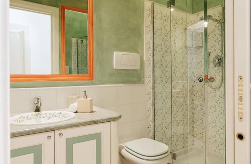 Borgo San Leonardo Hostel | Superior double room.