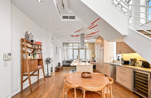 Bowery Apartment | Sweet Serenity