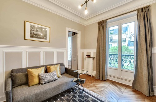 Saint-Germain-des-Pres Apartment | Sweett | Saint Germain IV