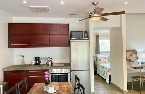 Paradise Island Apartment | Tangerine Sunsets Milan