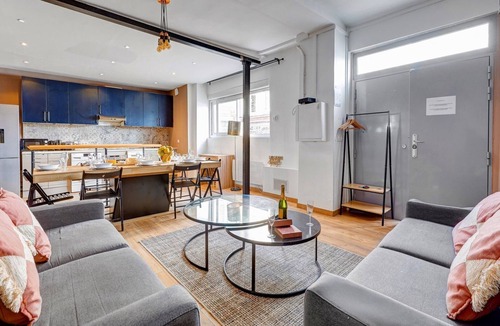 Porte-Saint-Martin Apartment | TBS 332 - Lovely loft, duplex, central Paris