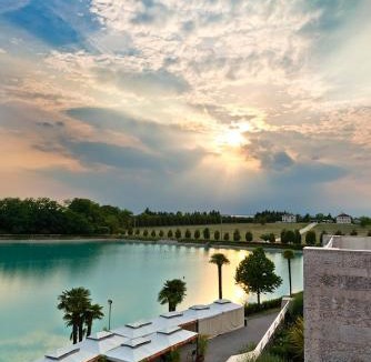 Lovadina Hotel | Thai Si Royal Thai Spa