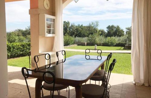 Manerba del Garda House | The Artist - Apartments with Private Garden in Residence with Pool