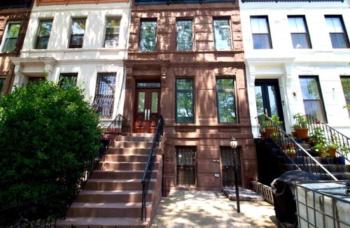 Bedford-Stuyvesant House | The Barton – Cozy Renovated Home in Brooklyn (3A)