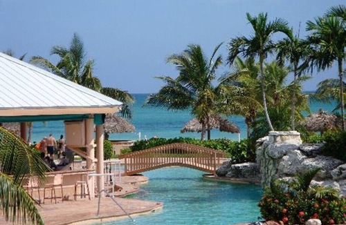 Williams Town Condo | The best kept Bahamas secret! Island Seas Resort one bedroom villa. Reserve now