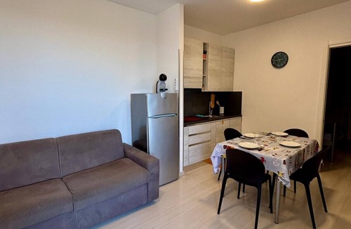 Cavaion Veronese Apartment | The Blue Knoll apartment