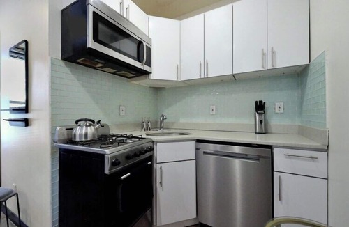 Kips Bay Apartment | The Gram II Vibe 8575