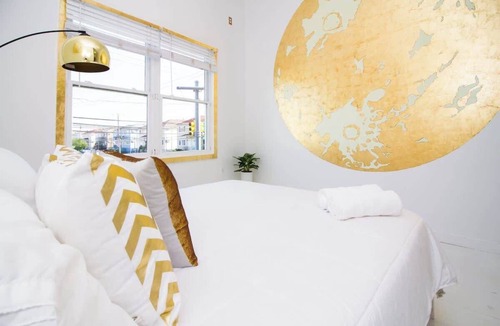 Queens Hotel | The High Tide Studio #4