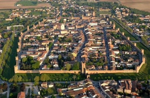 Montagnana Bed & Breakfast | The History Apartment - Bright and quiet in the heart of a medieval village