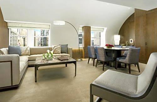 Theater District Hotel | The Knickerbocker