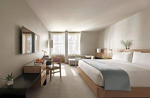 Theater District Hotel | The Knickerbocker