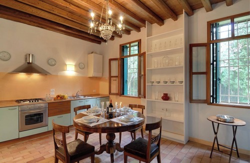 Ospedaletto di Pescantina Villa | The most original and romantic holiday villa near Venice - 4 sleeps