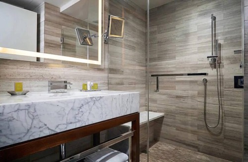 Central Park South Condo | The Quin, a Hilton Club - 1 Bedroom Premier Plus