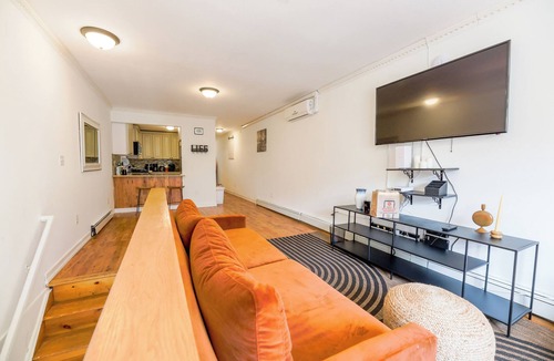 Crown Heights House | The Schenectady House - Unit 2 Executive Room 1-Bedroom/Private Bath