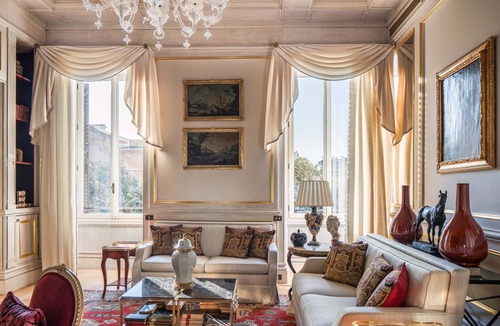 Repubblica Hotel | The St. Regis Rome
