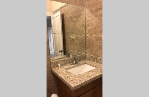 Kingston Apartment | The Sundown Apartments
