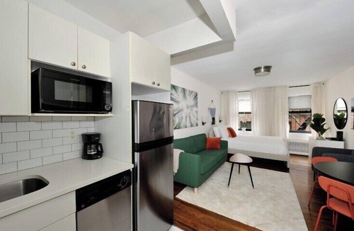 Sutton Place Apartment | The Sutton Vibe 8710