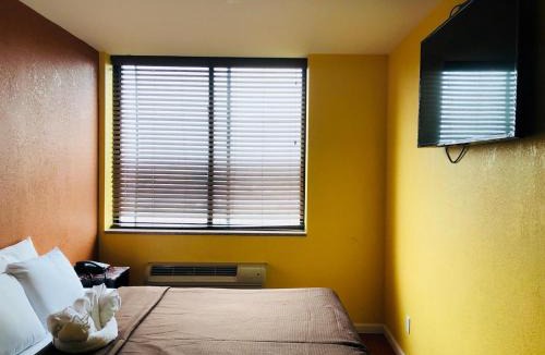 Brooklyn Hotel | The Vue Express @ 39th Street