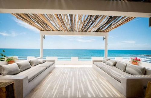 Treasure Beach Villa | Three Bedroom Oceanfront Ecoluxe Haven in Treasure Beach Jamaica