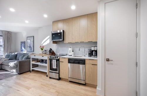 Williamsburg Apartment | Three-Bedroom Suite in Prime Williamsburg