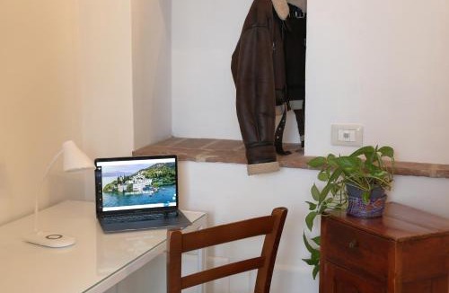 Broglie Apartment | Timetofreedom Zimmer Chiaretto