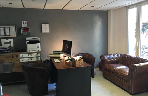 14th Arrondissement Hotel | Tipi
