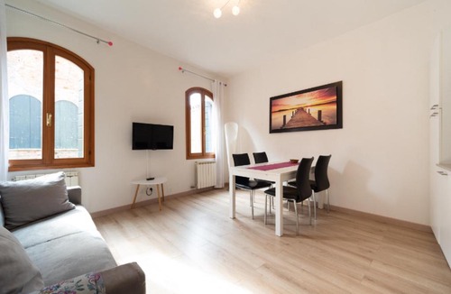 Castello Apartment | Tiziano Apartment