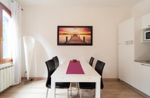 Castello Apartment | Tiziano Apartment