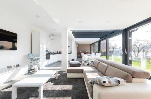 Torno Villa | Torno Lumina - Secluded Garden Retreat - Lake View