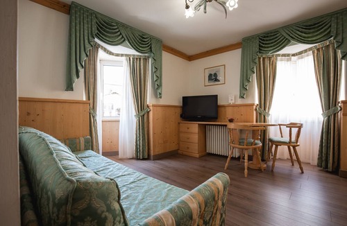Predazzo Hotel | Touring