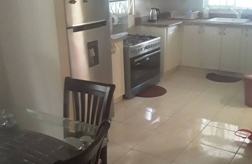 Beverly Hills House | Town House in Mona, Kingston