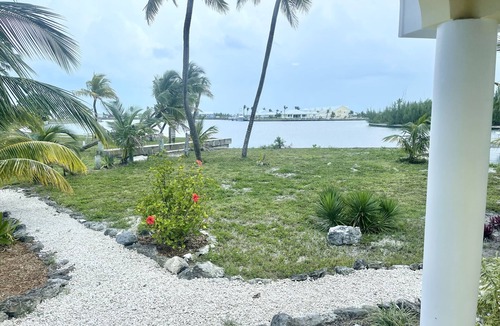 Treasure Cay House | Treasure Cay Marina View with Boat Slip