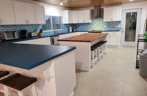 South Palmetto Point House | Trela Sands 8 Bedroom Whole House right on the beach