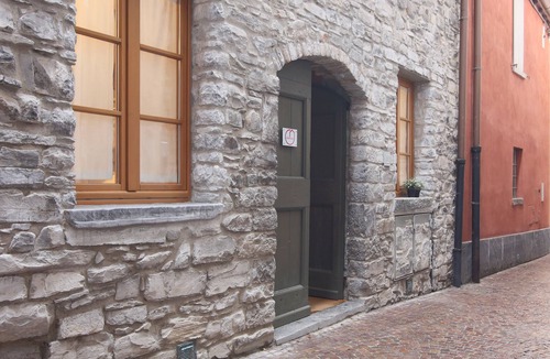 Torno Apartment | Tremezzo - Studio Apartment, Sleeps 4