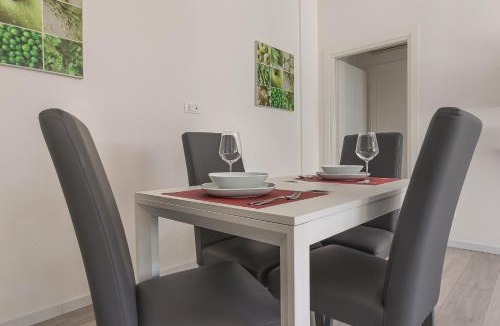 Treviso Apartment | Treviso to Venice - By Flora