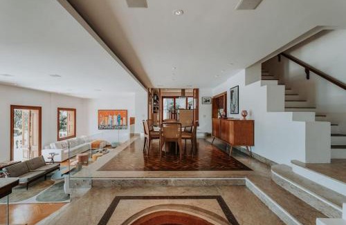 Sao Conrado Villa | Tropical Escape Next to Leblon (Villa Elis Regina)