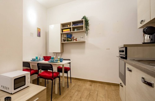 Borgo Milano Apartment | Two-room apartment with pop art vibes