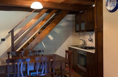 Bellino House | Two-story house, animals welcome, in the heart of the Occitan village.