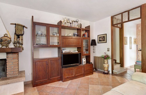 San Zeno di Montagna Villa | Vacation Villa Casa San Zeno with Mountain & Lake View, Terrace & Private Fenced Park