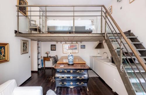 Odeon Apartment | Veeve - Heart of Saint Germain
