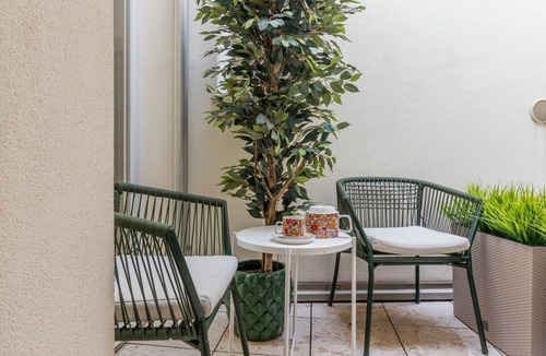 Verona City Centre Apartment | Veronetta Stunning Rooftop with Lift