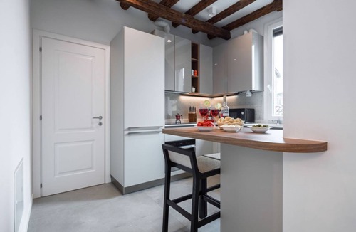 Santa Croce Apartment | Very brigth one bedroom flat