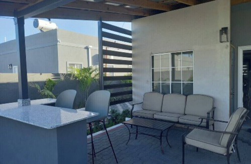 Portmore House | Very Large, charming 2- bedroom house in quaint Portmore with AC