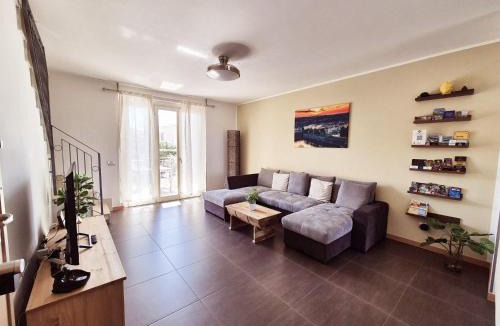 Cavalcaselle Apartment | Villa Angelina Garda