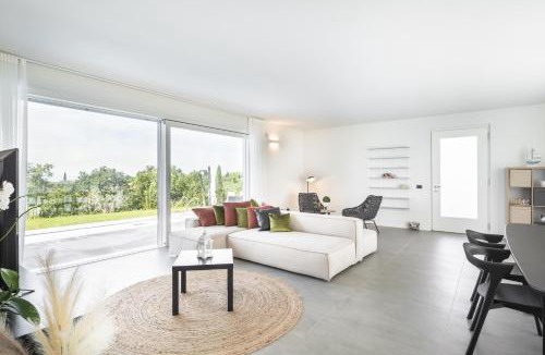 Montioni Villa | Villa Angelina