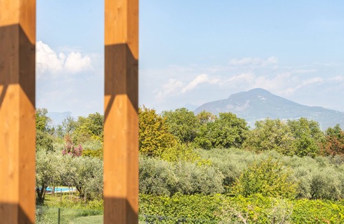 Montioni Villa | Villa 'Angelina' with Private Pool, Wi-Fi and Air Conditioning