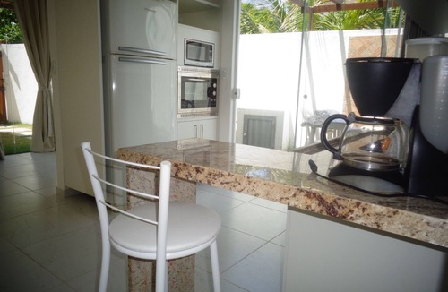 Pero House | Villa Bella Vista, casa estilosa, decorada com muito bom gosto.